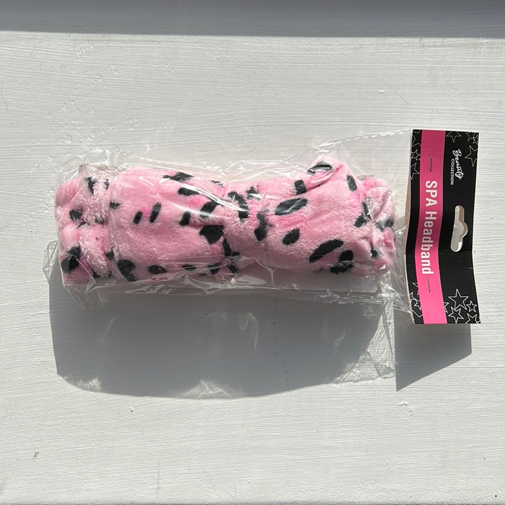 Pink cheetah print Spa headband by beauty collection NWT